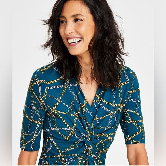 Printed Twist-Front Collared Top, - Picture 4 of 4